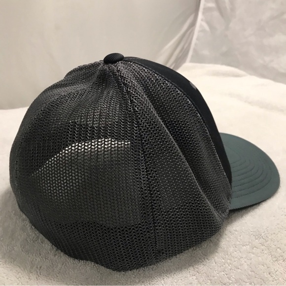 Black and Gray Trucker Hat - Picture 5 of 16